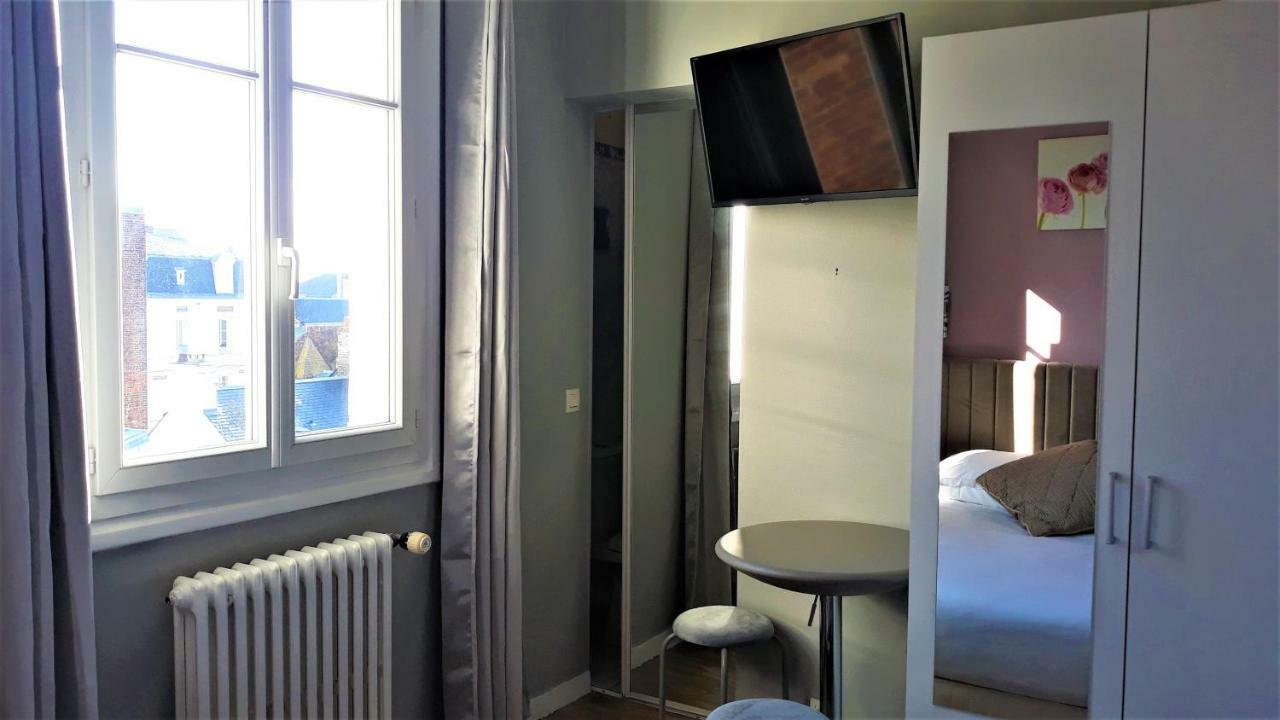 Hotel Le Reynita Trouville-sur-Mer Zewnętrze zdjęcie